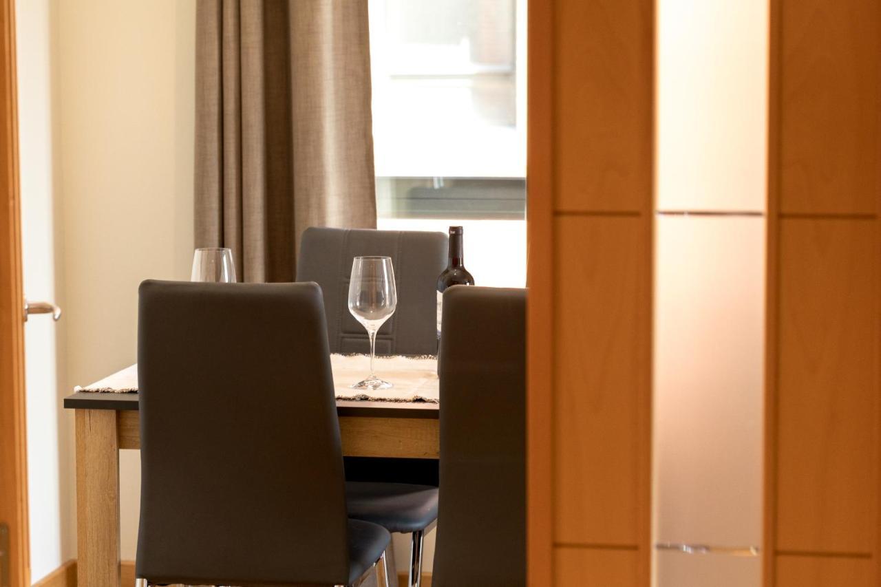 Soemn Apartments Alcala de Henares Ngoại thất bức ảnh