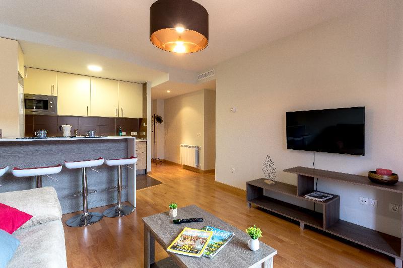 Soemn Apartments Alcala de Henares Ngoại thất bức ảnh